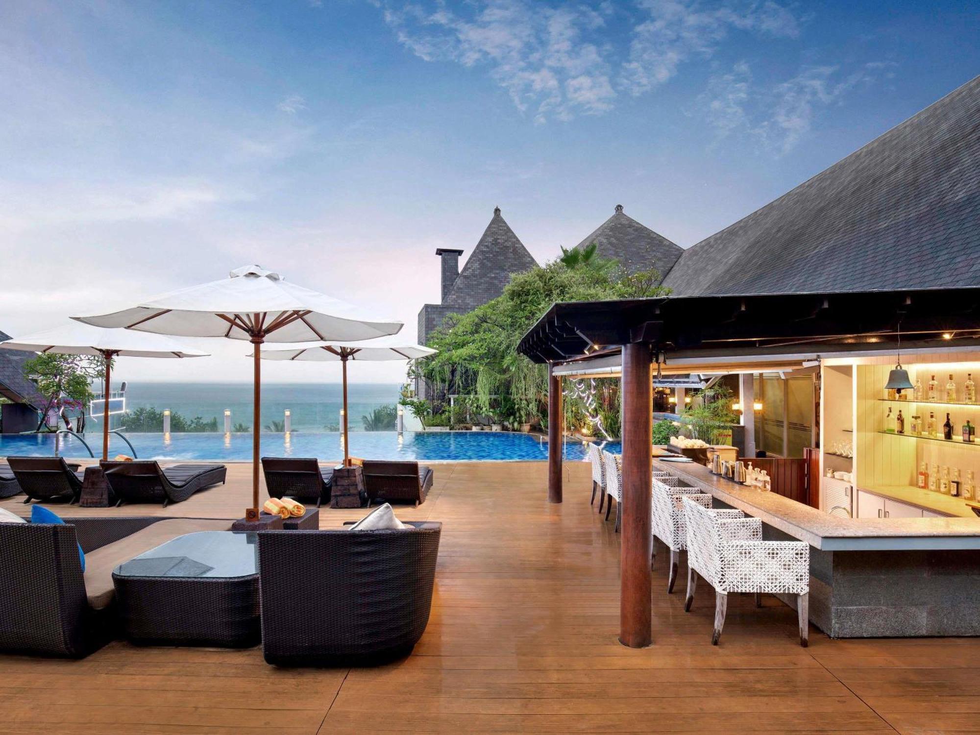 The Kuta Beach Heritage Hotel - Managed By Accor Exterior photo